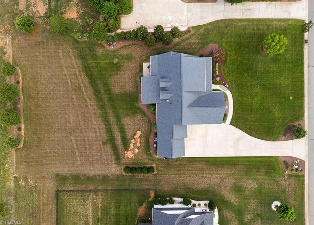 216 Summerlyn Drive, Mocksville, NC 27028