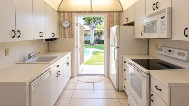 1481 S Ocean Blvd Apt 129C, Lauderdale By The Sea, FL 33062