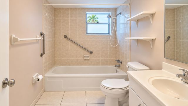1481 S Ocean Blvd Apt 129C, Lauderdale By The Sea, FL 33062