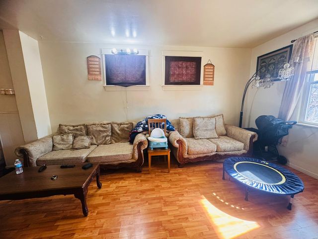 4357 Wallace Street, St Louis, MO 63116