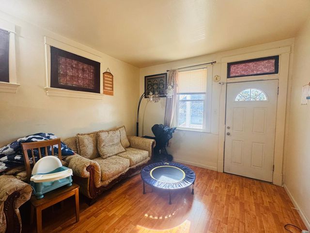 4357 Wallace Street, St Louis, MO 63116