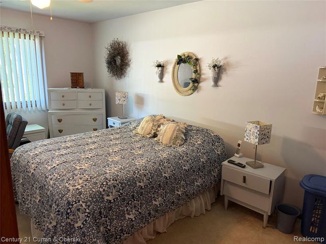 1454 Shoemaker Drive, Westland, MI 48185