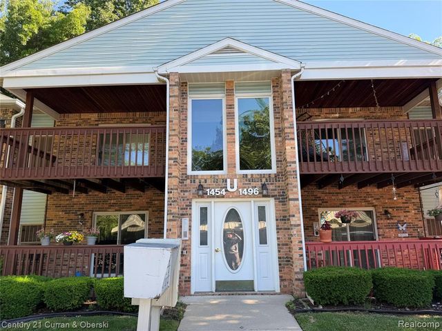 1454 Shoemaker Drive, Westland, MI 48185