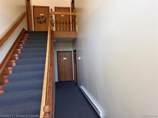 1454 Shoemaker Drive, Westland, MI 48185