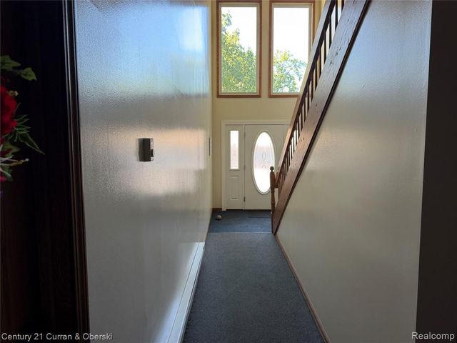 1454 Shoemaker Drive, Westland, MI 48185