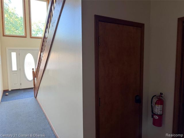 1454 Shoemaker Drive, Westland, MI 48185