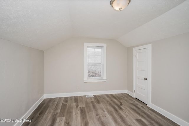 1821 W Lee St, Louisville, KY 40210