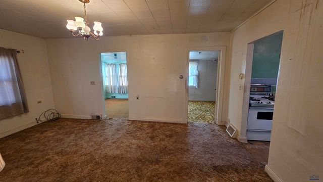 3017 W OMAHA, Rapid City, SD 57702