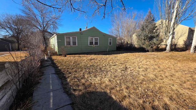 3017 W OMAHA, Rapid City, SD 57702