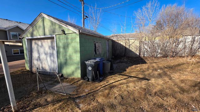 3017 W OMAHA, Rapid City, SD 57702