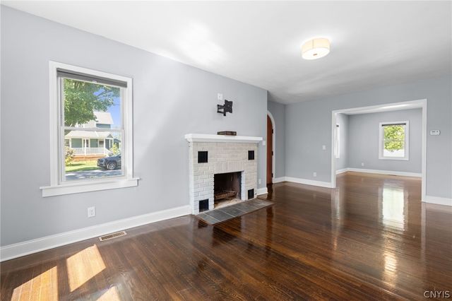 88 Bradford Street, Auburn, NY 13021