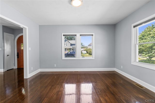 88 Bradford Street, Auburn, NY 13021