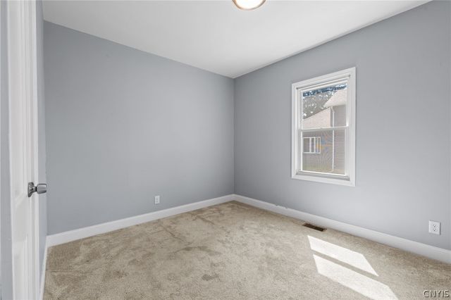 88 Bradford Street, Auburn, NY 13021