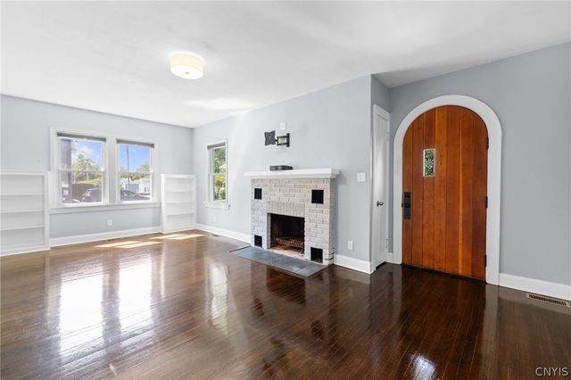 88 Bradford Street, Auburn, NY 13021
