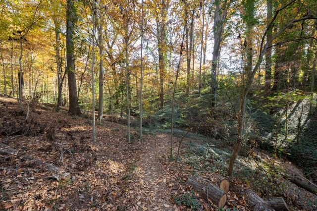 2924 Lavista Road, Decatur, GA 30033