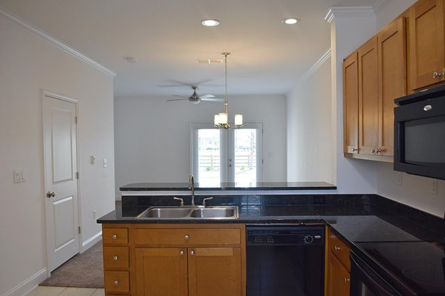 29 S Sand Palm Road, UNIT 24, Freeport, FL 32439