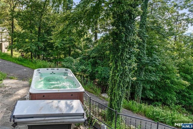 485 Windemere Avenue, Mount Arlington Boro, NJ 07856