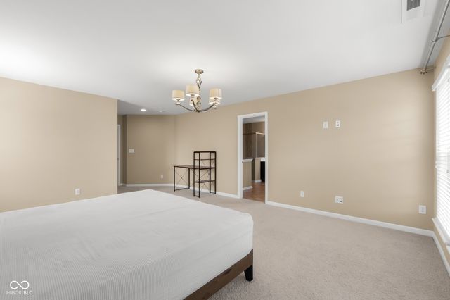 6972 Pinnacle Drive, Columbus, IN 47201