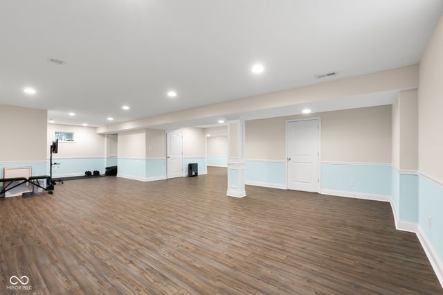 6972 Pinnacle Drive, Columbus, IN 47201
