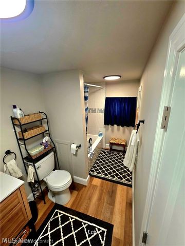 3698 Buena Vista Drive, Hubbard, OH 44425