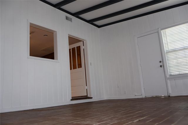 3017 W EUCLID AVENUE, Tampa, FL 33629