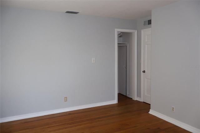 3017 W EUCLID AVENUE, Tampa, FL 33629