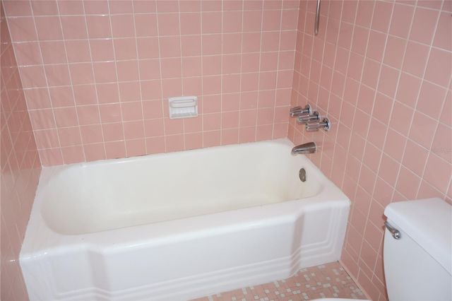 3017 W EUCLID AVENUE, Tampa, FL 33629