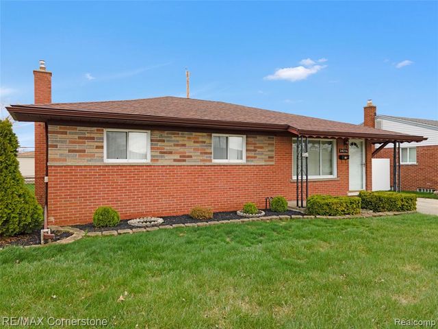 34216 Rosslyn Street, Westland, MI 48185