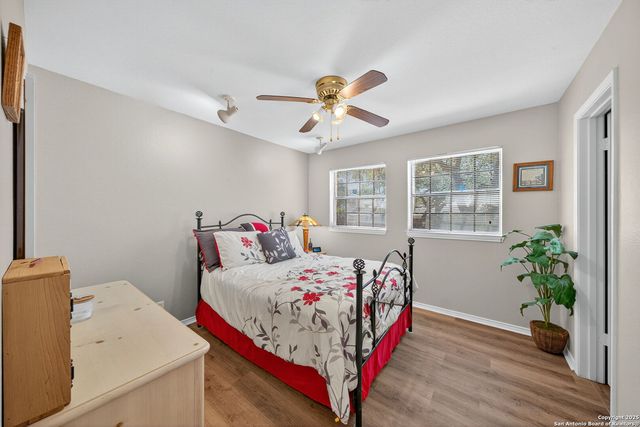 7930 Roanoke Run Apt 1111, San Antonio, TX 78240