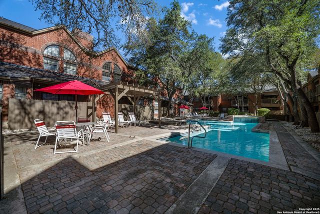 7930 Roanoke Run Apt 1111, San Antonio, TX 78240