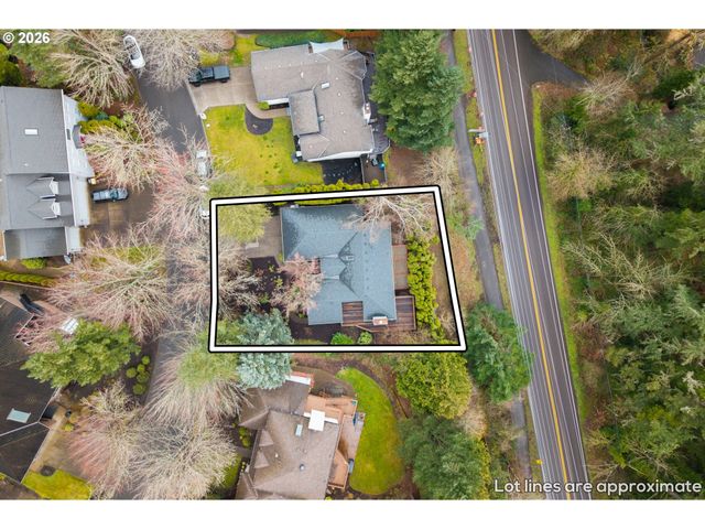 464 LIVINGOOD Ln, Lake Oswego, OR 97034