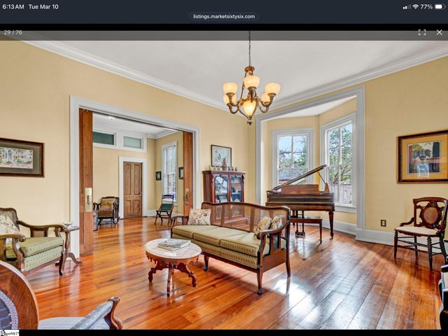 522 Cleveland Street, Greenville, SC 29601