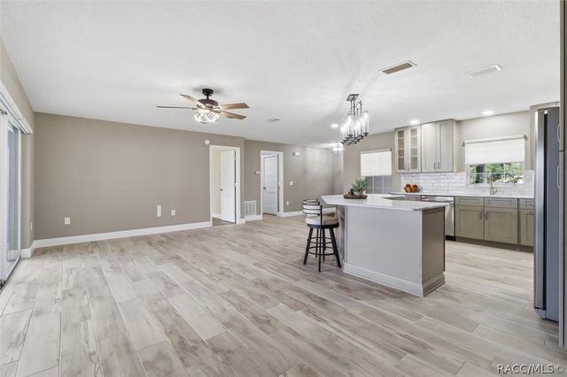 2453 N Lakefront Drive, Hernando, FL 34442