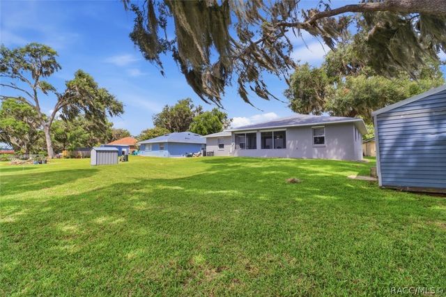 2453 N Lakefront Drive, Hernando, FL 34442