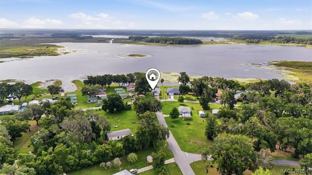 2453 N Lakefront Drive, Hernando, FL 34442