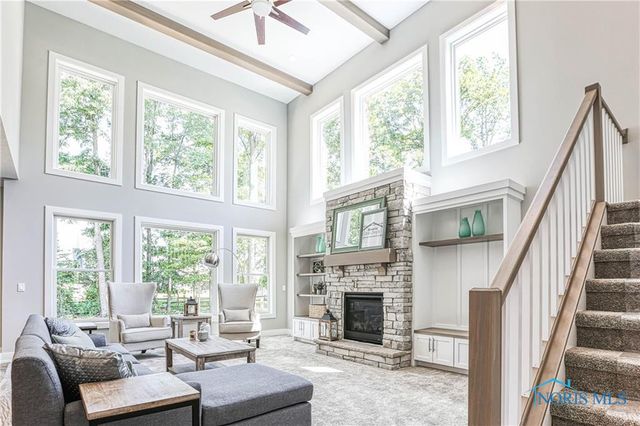 8470 Alyssa Way, Monclova, OH 43542