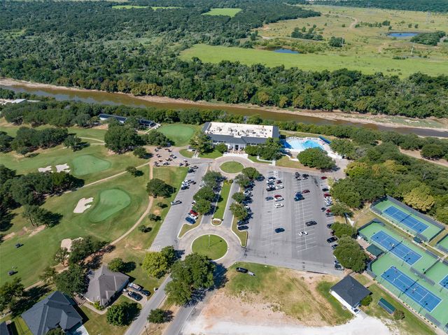 2700 Village Road, Granbury, TX 76049