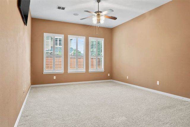 1171 Bonham Parkway, Lantana, TX 76226