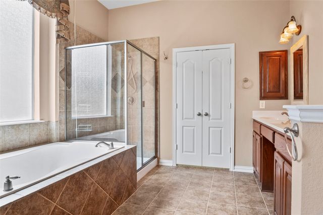 1171 Bonham Parkway, Lantana, TX 76226