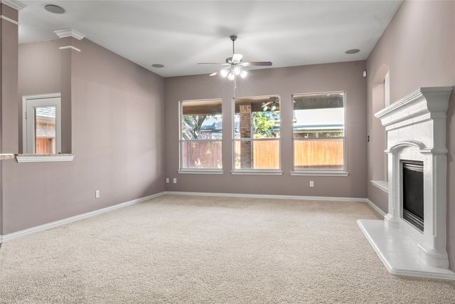 1171 Bonham Parkway, Lantana, TX 76226