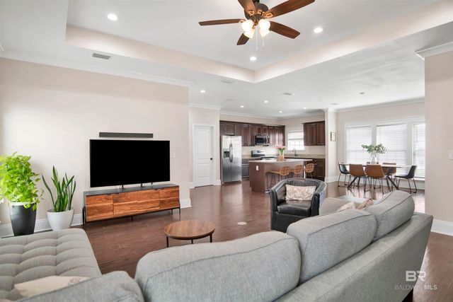 1066 Pinemont Drive, Mobile, AL 36609