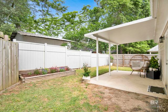 1066 Pinemont Drive, Mobile, AL 36609
