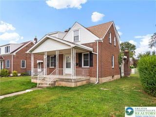 1920 East Woodlawn Street, Allentown City, PA 18109