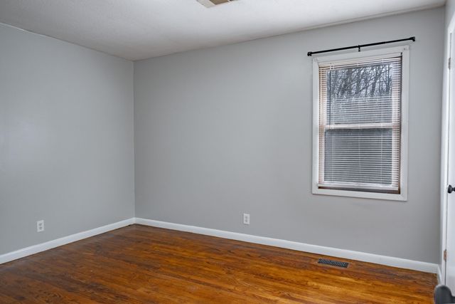 416 Regal Drive, Tunnel Hill, GA 30755