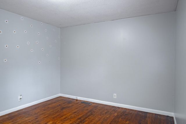 416 Regal Drive, Tunnel Hill, GA 30755