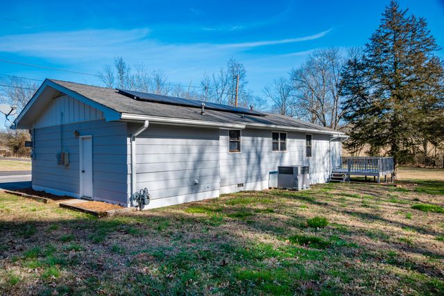 416 Regal Drive, Tunnel Hill, GA 30755