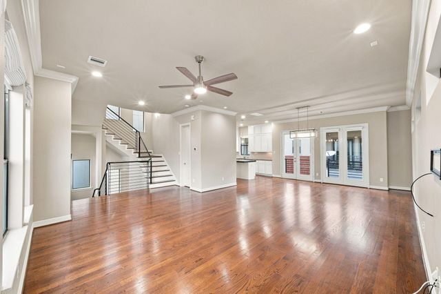 2422 Langston Street, Houston, TX 77007