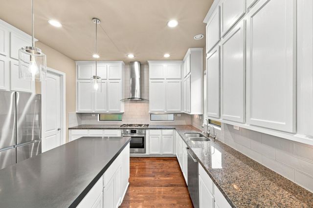 2422 Langston Street, Houston, TX 77007