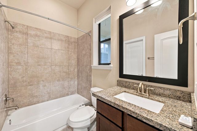2422 Langston Street, Houston, TX 77007