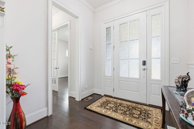 220 Leyton Lane, Cary, NC 27519